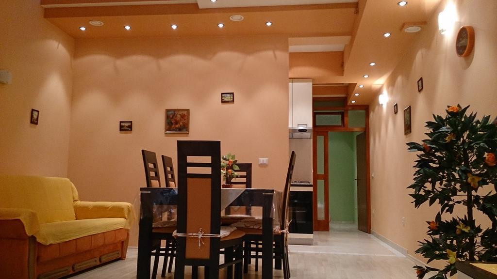 Urban Apartment Makarska Oda fotoğraf
